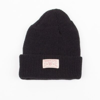 KNIT BEANIE  BLACK